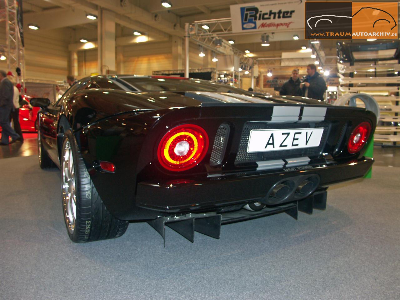 F1 Ford GT '2005 (1).jpg 151.6K